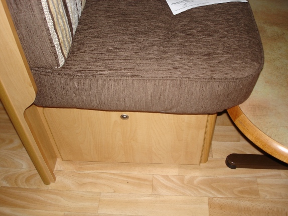 Salon 10.jpg