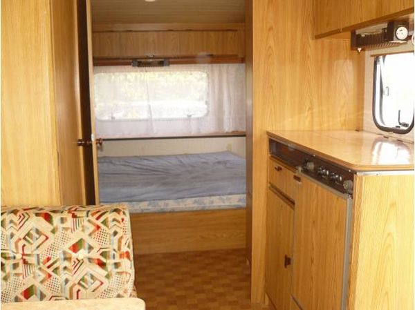 WV147400512_3.jpg