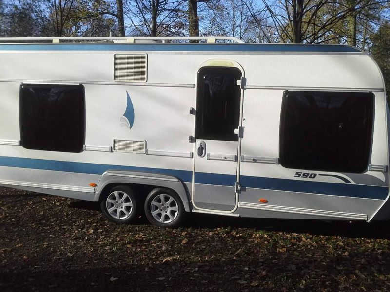 caravane volée.jpg