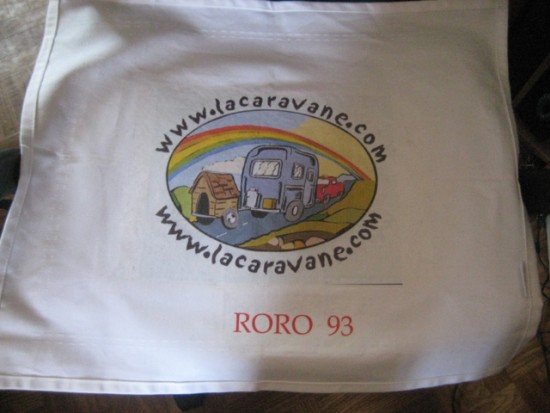 drapeau camping.jpg