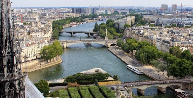 Paris2.JPG