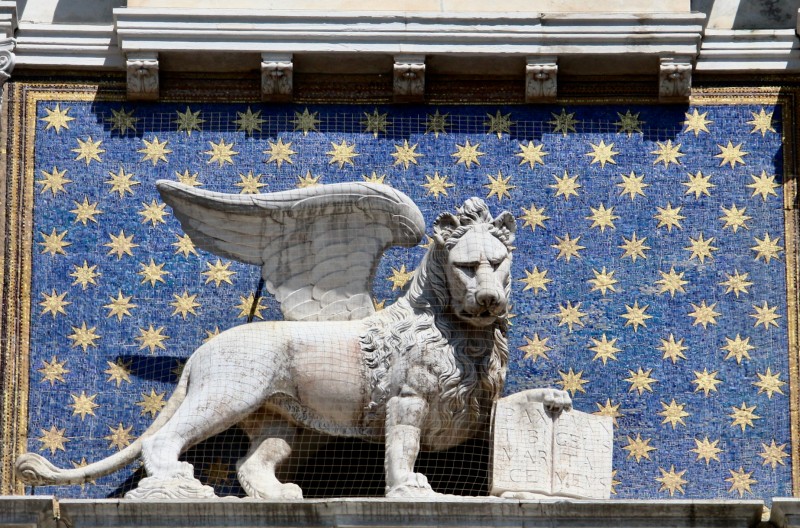 IMG_0153.jpg Le lion emblème de Venise.jpg