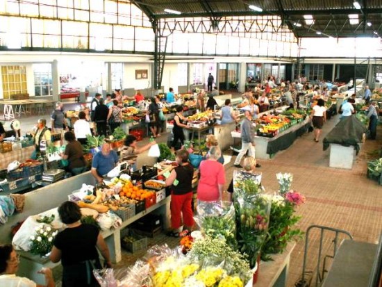 le marché aux fruits légumes à Nazaré - Portugal 2011 -PICT0277.JPG