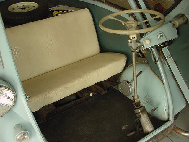 Iseta interieur.jpg