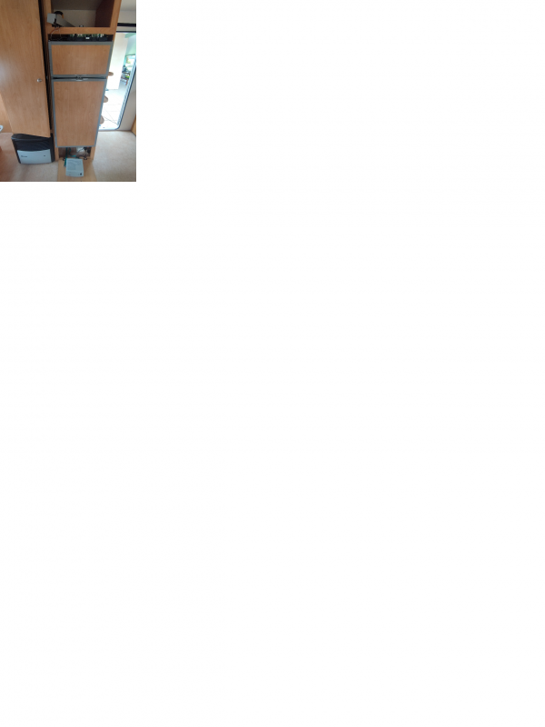 Vu d'ensemble frigo Dometic RM7601L.png