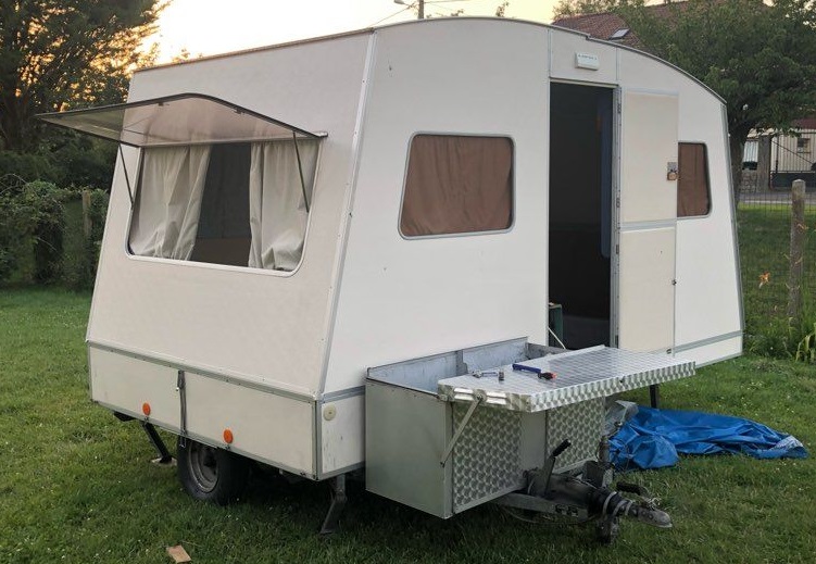caravane-rapido-confort-matic.jpg
