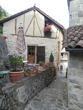 w11 Laroquebrou.jpg