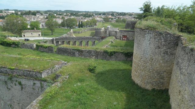 BLAYE.jpg