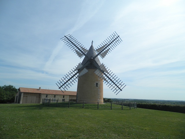 Moulin de lansac.jpg