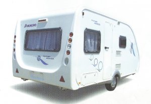 caravane-moncayo-futura-450dd-1